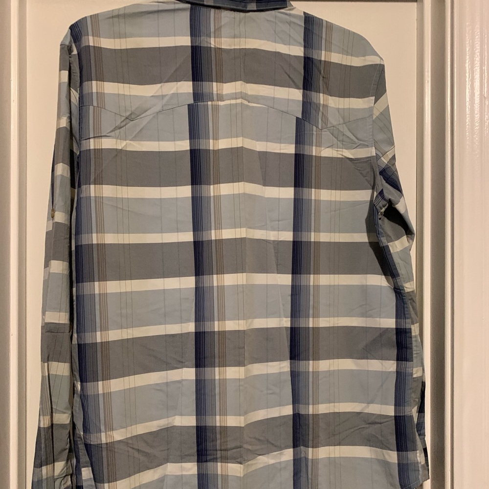 Women long sleeve button up Patagonia shirt size medium